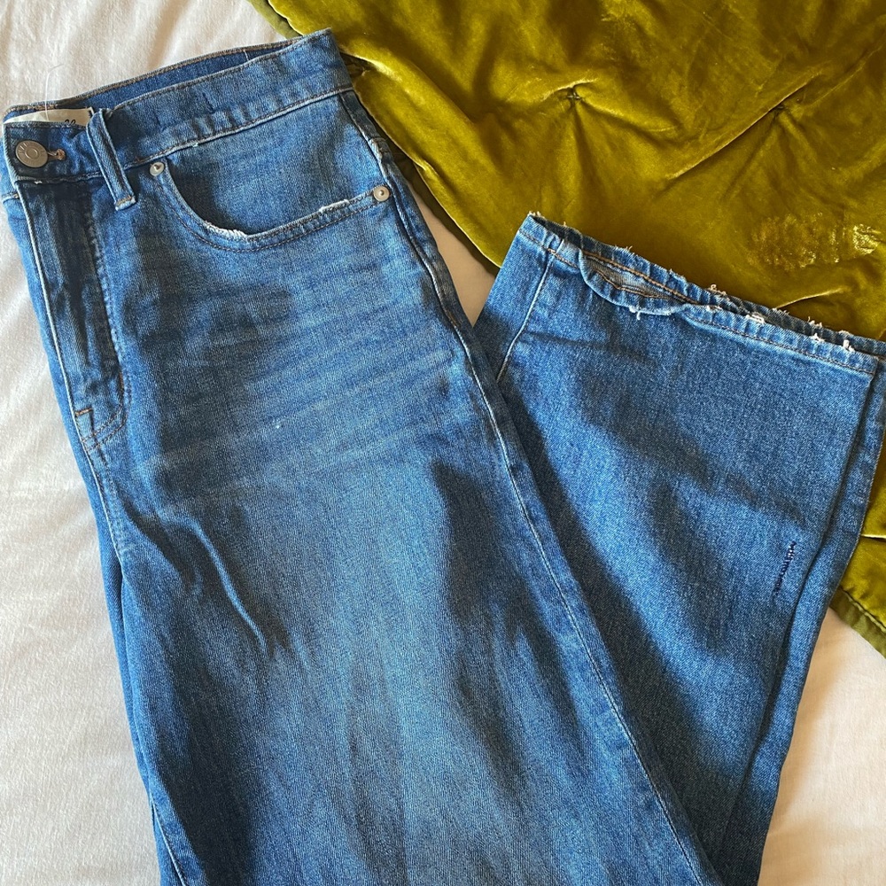 Madewell slim high rise wide leg crop jeans size 29